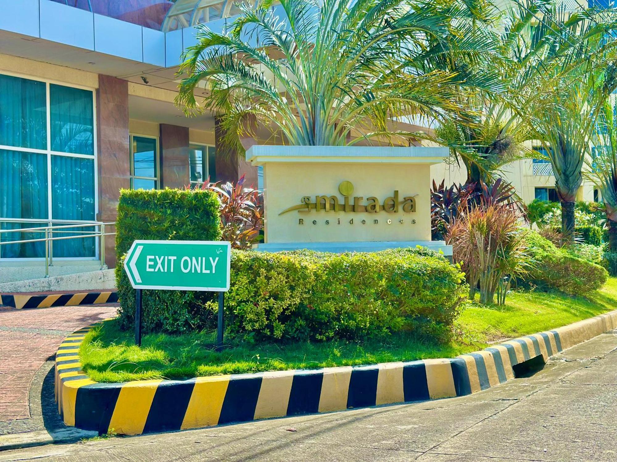 Oceanview Deluxe 1Br Suite La Mirada 麦克坦 外观 照片